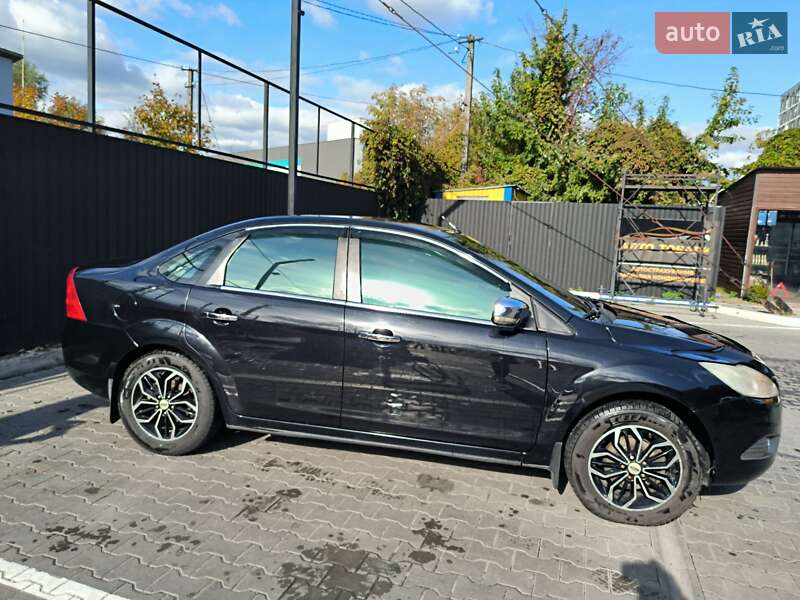 Седан Ford Focus 2010 в Киеве