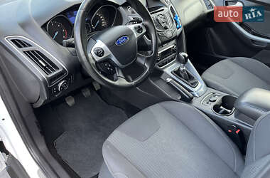 Универсал Ford Focus 2014 в 