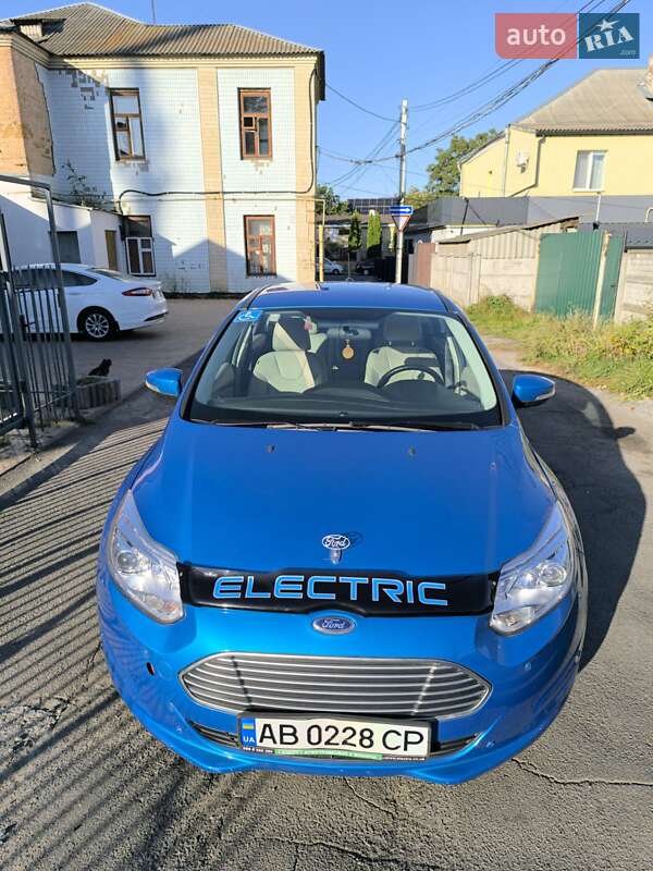 Хэтчбек Ford Focus 2014 в Виннице
