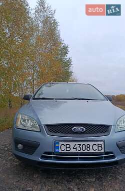 Хэтчбек Ford Focus 2005 в  фото 2 Хэтчбек Ford Focus 2005 в