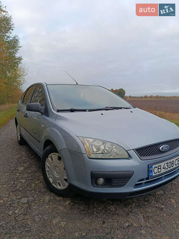 Хетчбек Ford Focus 2005 в Мені