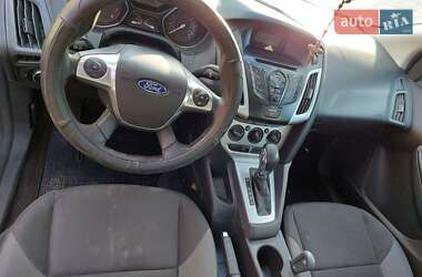 Хэтчбек Ford Focus 2011 в  фото 3 Хэтчбек Ford Focus 2011 в
