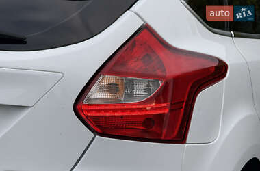Хэтчбек Ford Focus 2013 в 