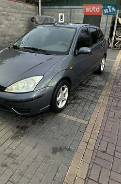 Хэтчбек Ford Focus 2004 в Киеве