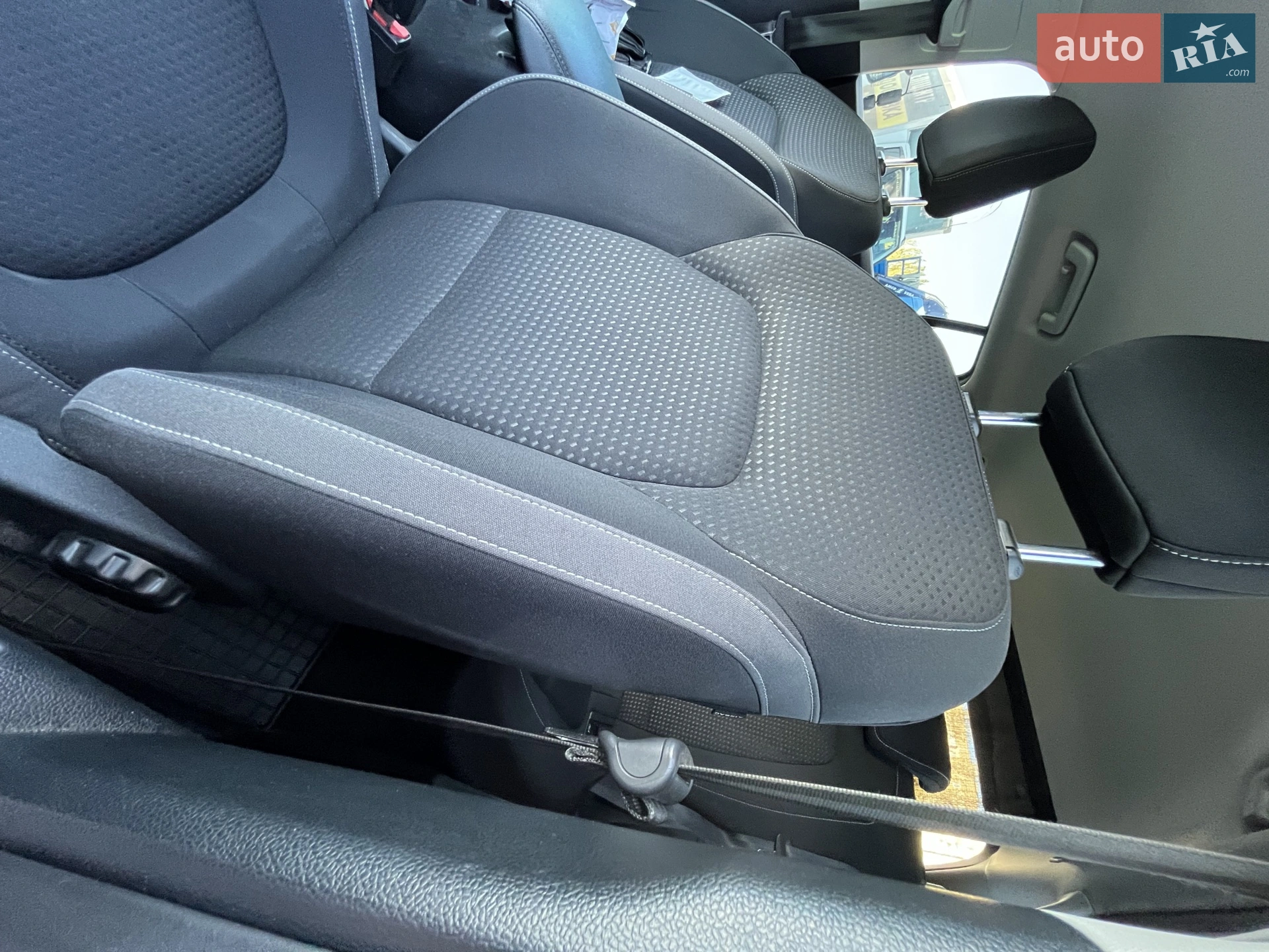 2019 Ford Focus - мініатюра 12