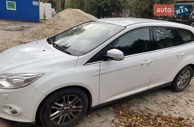Универсал Ford Focus 2014 в 