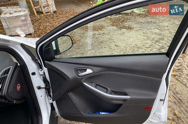 Универсал Ford Focus 2014 в 