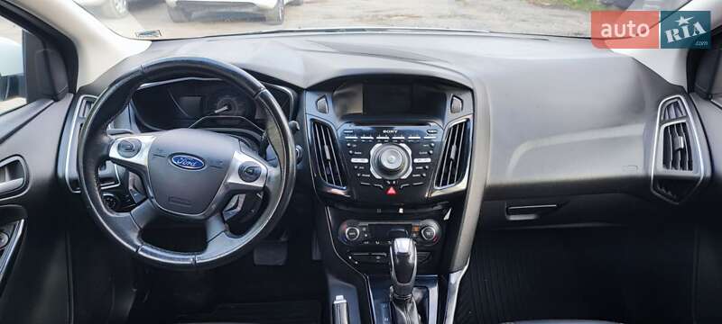 Хэтчбек Ford Focus 2013 в Каменец-Подольском