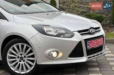 Хэтчбек Ford Focus 2014 в 