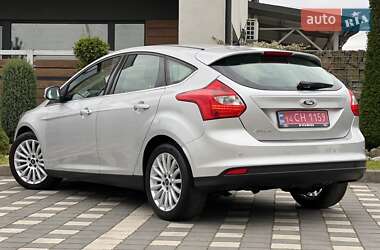 Хэтчбек Ford Focus 2014 в 