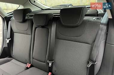 Хэтчбек Ford Focus 2014 в 