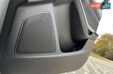 Хэтчбек Ford Focus 2014 в 