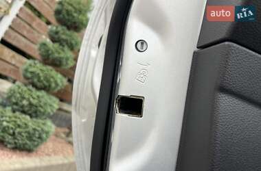 Хэтчбек Ford Focus 2014 в 