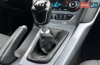 Хэтчбек Ford Focus 2014 в 
