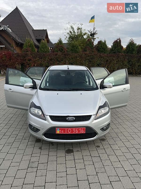 Хэтчбек Ford Focus 2009 в Стрые