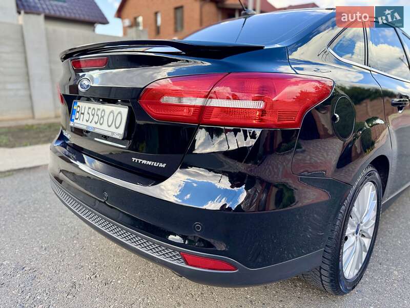Седан Ford Focus 2017 в Одессе