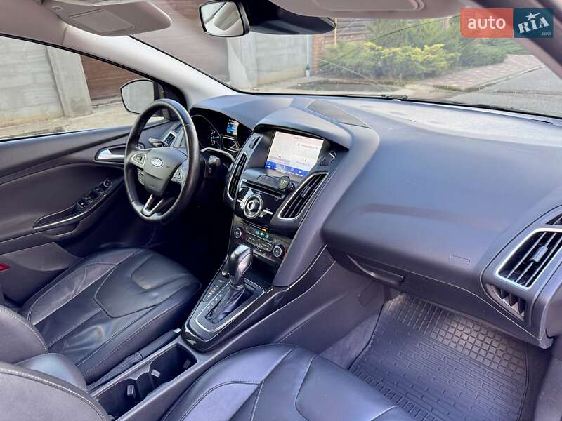 Седан Ford Focus 2017 в Одессе