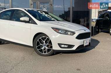 Седан Ford Focus 2017 в  фото 3 Седан Ford Focus 2017 в