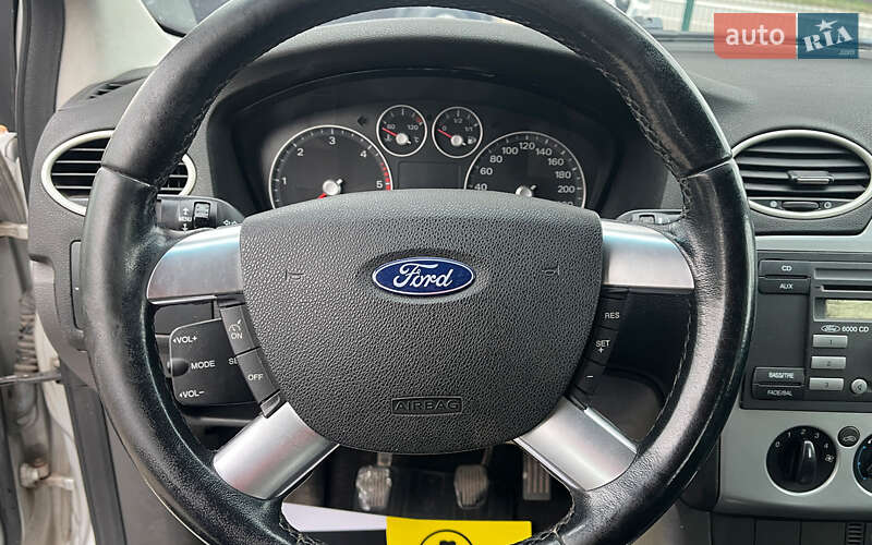 Седан Ford Focus 2006 в Коломиї