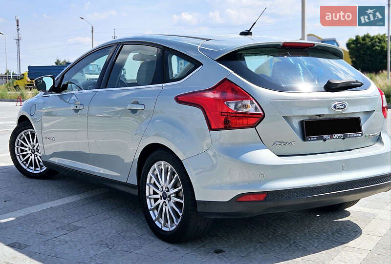 Хетчбек Ford Focus 2014 в Львові