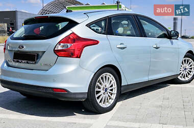 Хетчбек Ford Focus 2014 в  фото 6 Хетчбек Ford Focus 2014 в