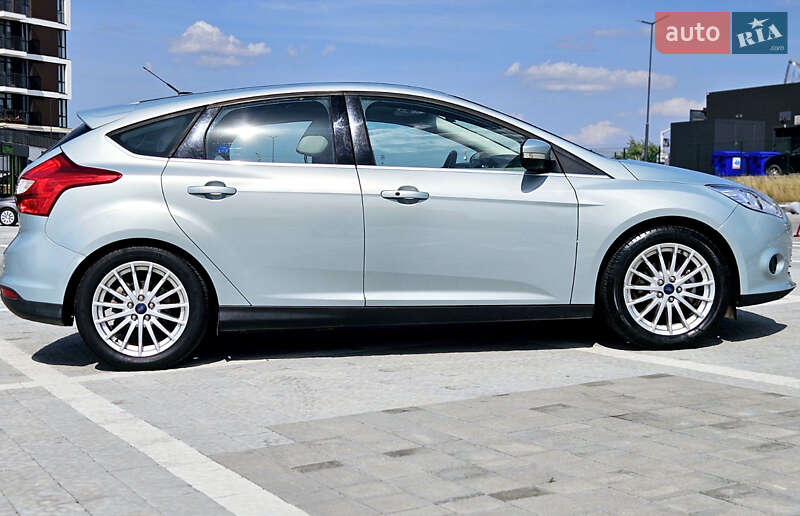 Хетчбек Ford Focus 2014 в Львові