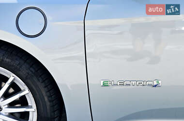 Хетчбек Ford Focus 2014 в  фото 12 Хетчбек Ford Focus 2014 в