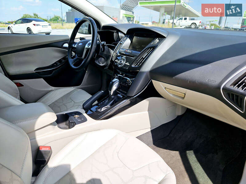 Хетчбек Ford Focus 2014 в Львові
