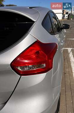 Хетчбек Ford Focus 2016 в  фото 5 Хетчбек Ford Focus 2016 в