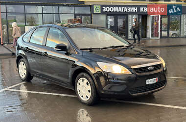 Хэтчбек Ford Focus 2010 в Луцке