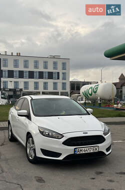 Седан Ford Focus 2016 в 