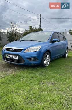 Хэтчбек Ford Focus 2010 в Малодолинском
