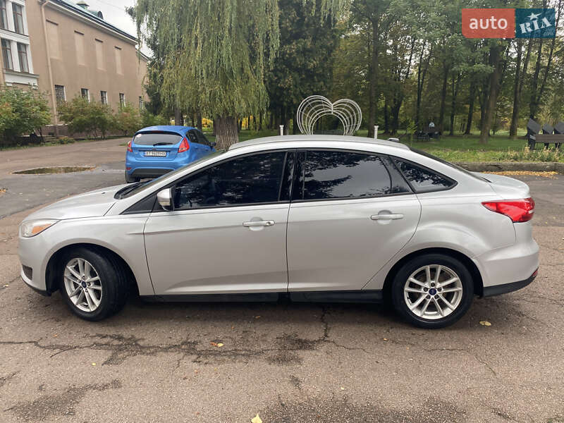 Седан Ford Focus 2015 в Калуші