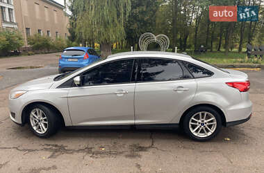 Седан Ford Focus 2015 в 