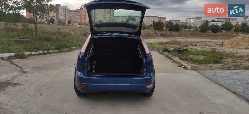 Хетчбек Ford Focus 2008 в Вараші