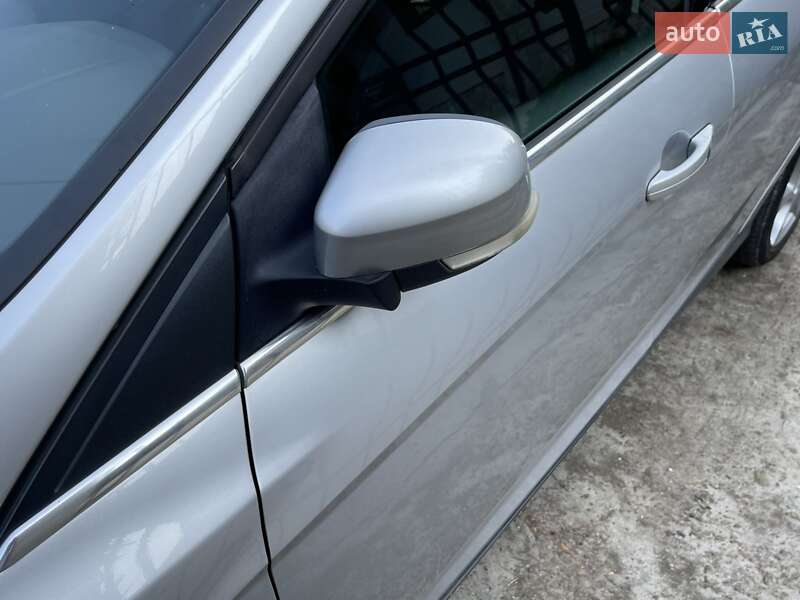 Універсал Ford Focus 2013 в Трускавці