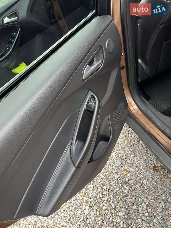 Хетчбек Ford Focus 2013 в Одесі фото 8 Хетчбек Ford Focus 2013 в Одесі