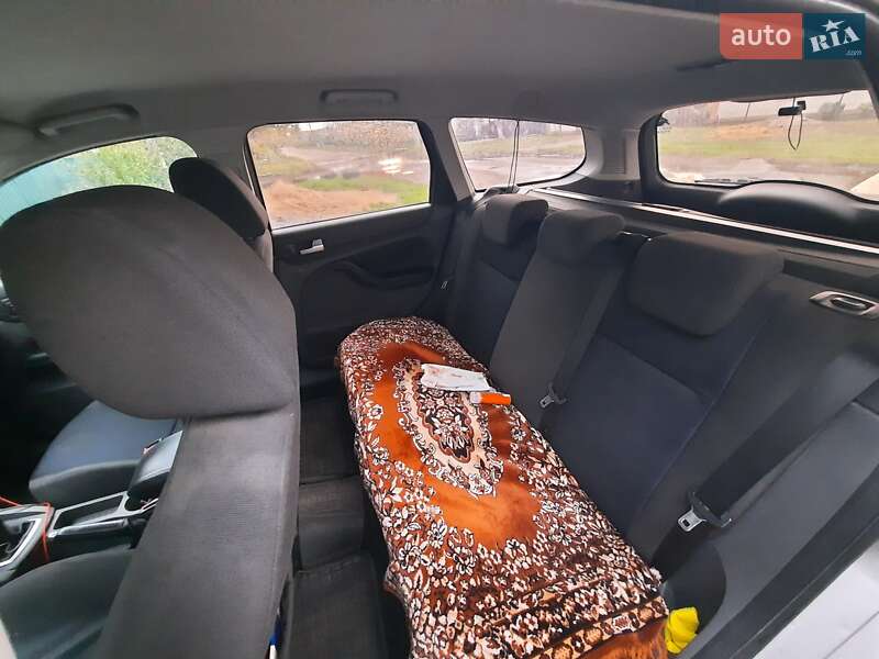 Універсал Ford Focus 2006 в Южноукраїнську