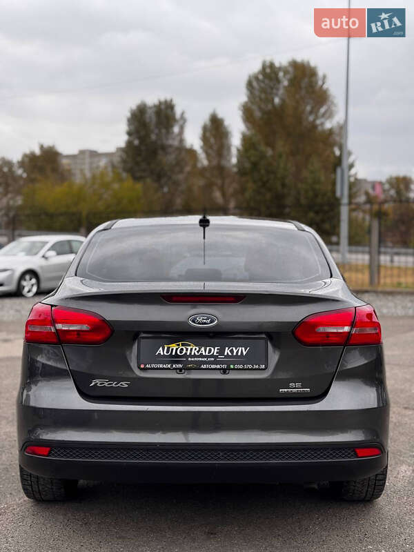 Седан Ford Focus 2016 в Києві