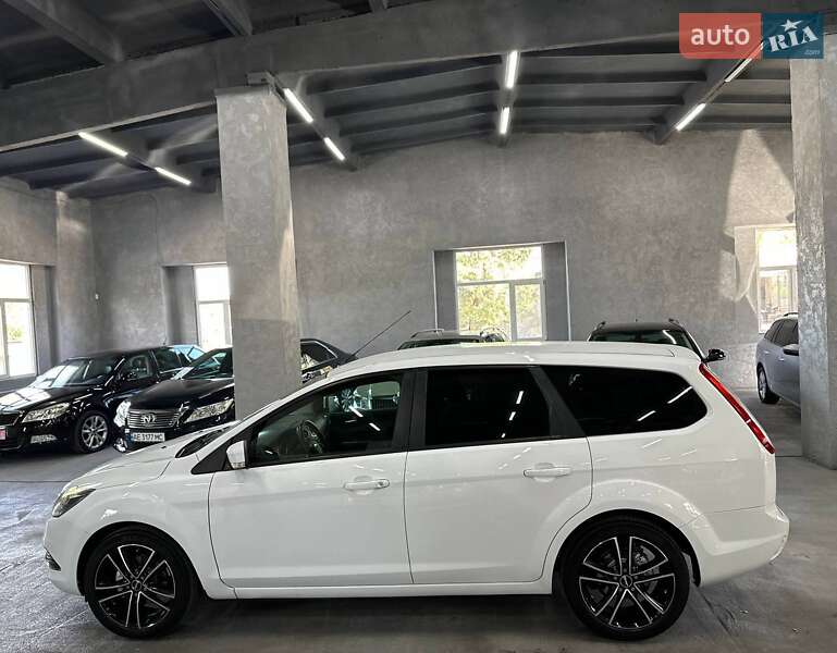 Универсал Ford Focus 2009 в Каменском фото 4 Универсал Ford Focus 2009 в Каменском