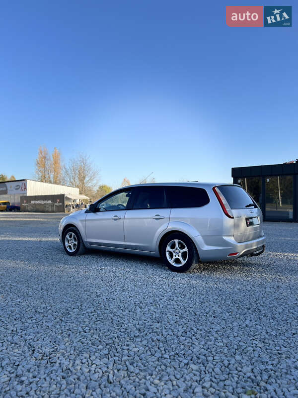 Универсал Ford Focus 2010 в Черновцах фото 7 Универсал Ford Focus 2010 в Черновцах