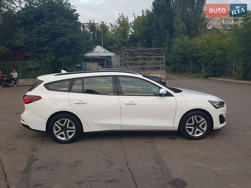 Универсал Ford Focus 2023 в Ровно