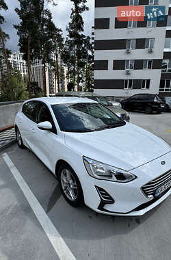Хетчбек Ford Focus 2019 в  фото 4 Хетчбек Ford Focus 2019 в