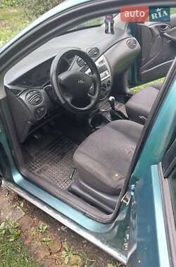 Универсал Ford Focus 2000 в 