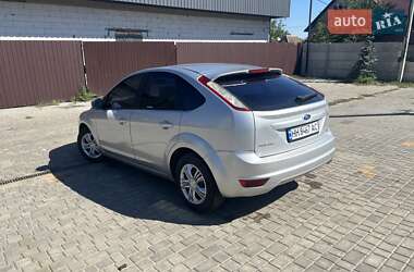 Хетчбек Ford Focus 2011 в  фото 4 Хетчбек Ford Focus 2011 в