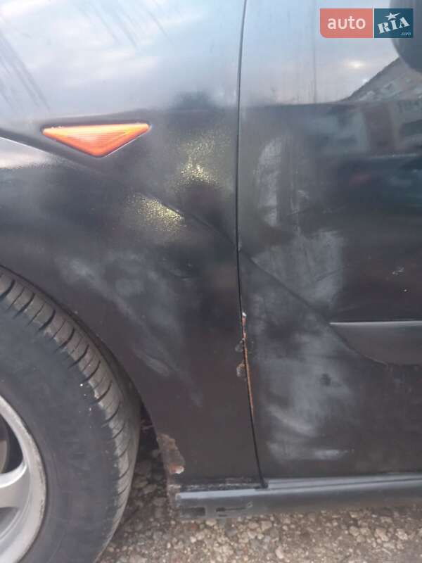 Хетчбек Ford Focus 2004 в Тернополі фото 20 Хетчбек Ford Focus 2004 в Тернополі