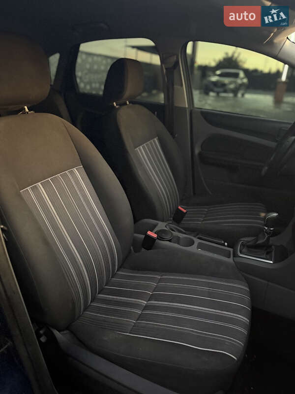 Хетчбек Ford Focus 2011 в Кам'янець-Подільському фото 13 Хетчбек Ford Focus 2011 в Кам'янець-Подільському