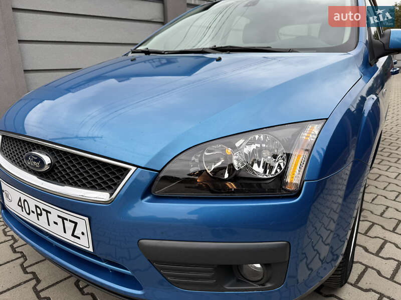 Хэтчбек Ford Focus 2004 в Ивано-Франковске фото 2 Хэтчбек Ford Focus 2004 в Ивано-Франковске