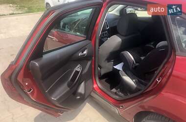 Седан Ford Focus 2012 в 