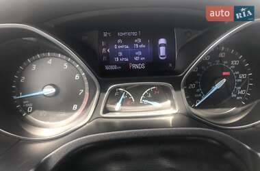 Седан Ford Focus 2012 в 